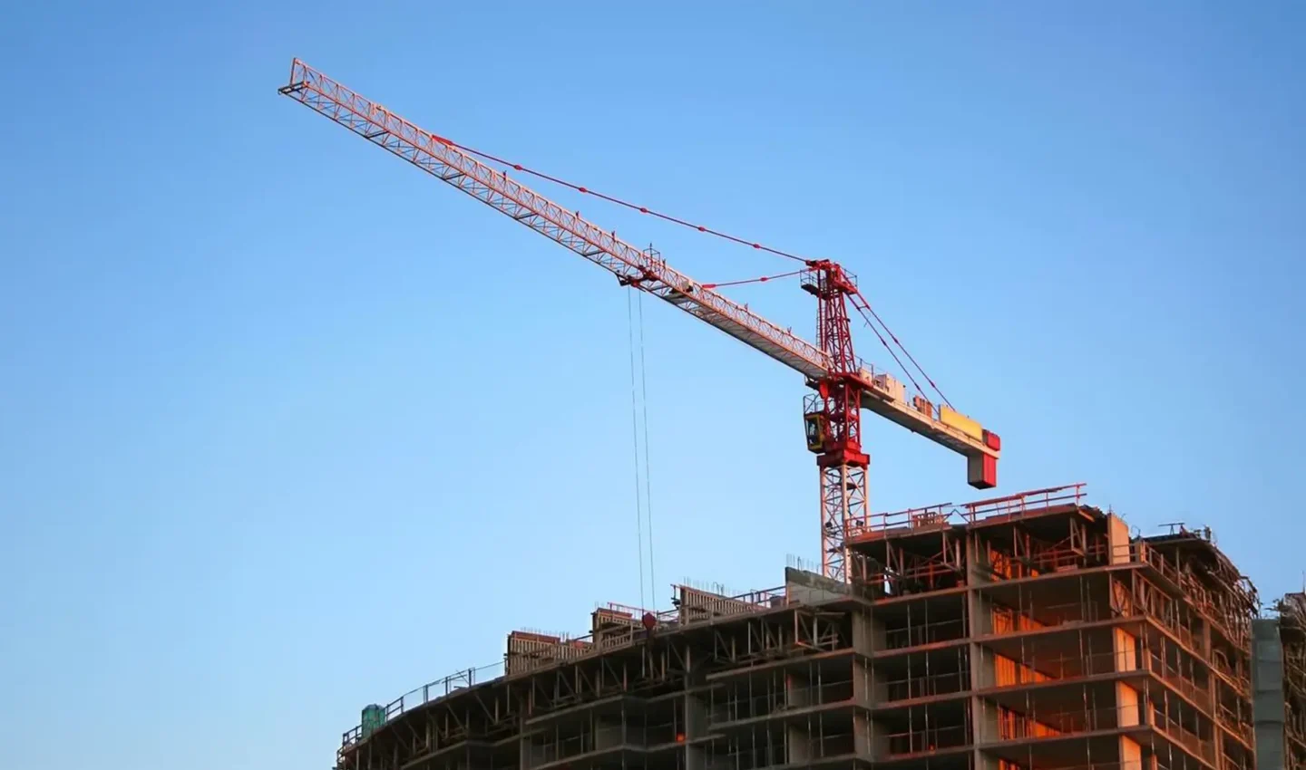 Photo d'un immeuble en construction