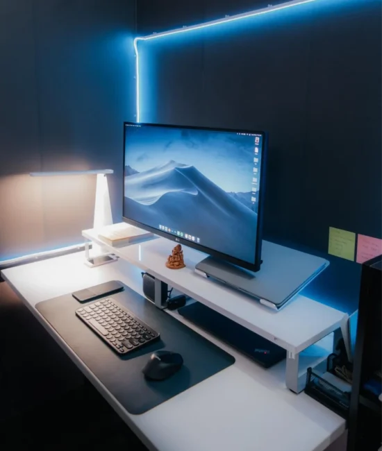 Photographie d'un ordinateur de bureau