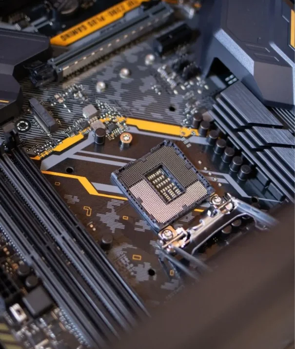 Image d'une puce élèctronique d'un ordinateur